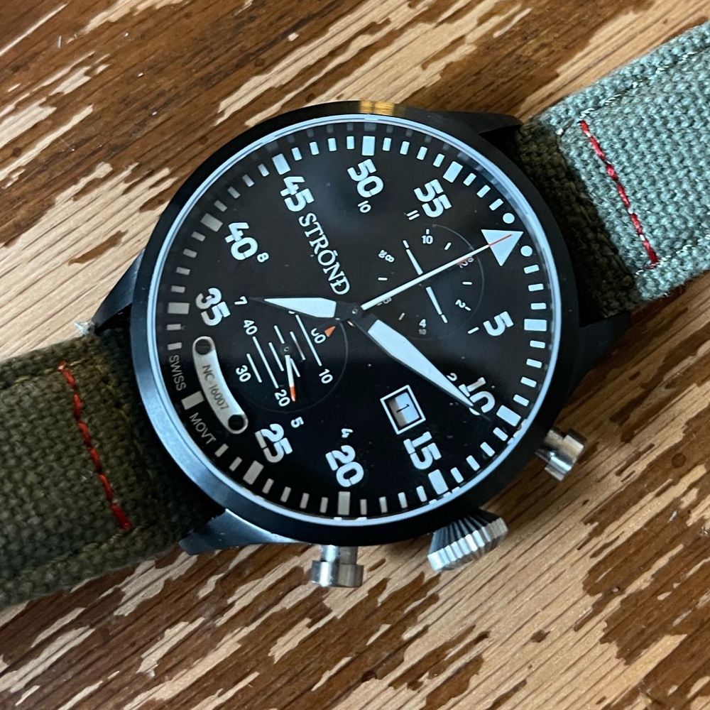 Swiss made Strond Pilot Watch